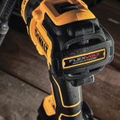 Dewalt DCD999N-XJ 18v Brushless Combi Drill (Body Only)